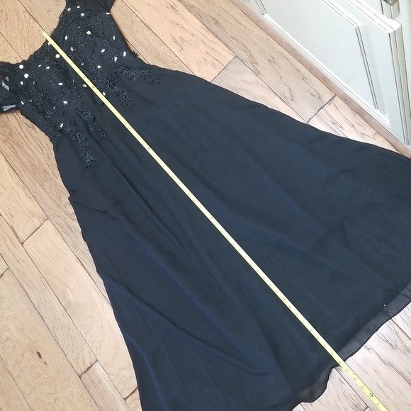 Dresses & Skirts - Jaeden Long Black Evening Gown